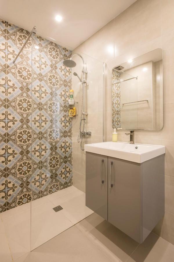 Beautiful Seaview 2 Bedroom Apartment Praia Da Luz Luaran gambar